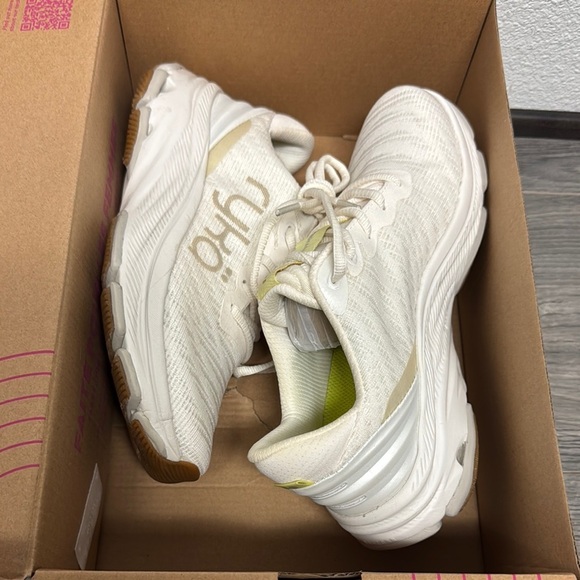 Ryka Made For WomenDevotion X Max RS - Picture 2 of 10